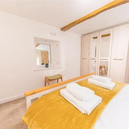 4br Steps From Town Centre 度假居 凯西克