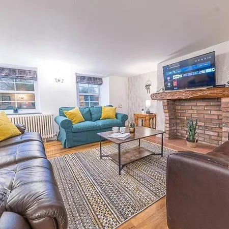 4br Steps From Town Centre 度假居 凯西克