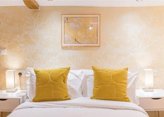 4br Steps From Town Centre * 凯西克