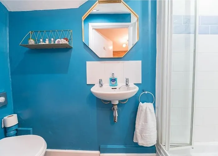 4br Steps From Town Centre * 凯西克